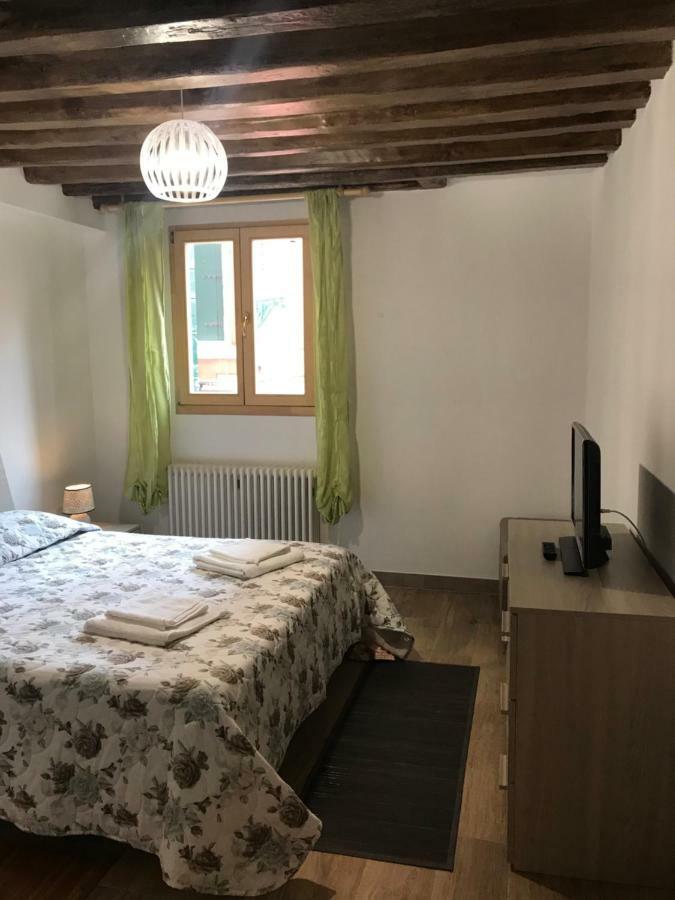 Sweet Lagoon Apartment Venesia Bagian luar foto